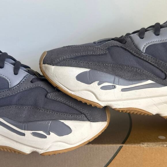 Adidas Yeezy Boost 700 ‘Magnet’ Men Sneakers- SZ 8.5 main image 7